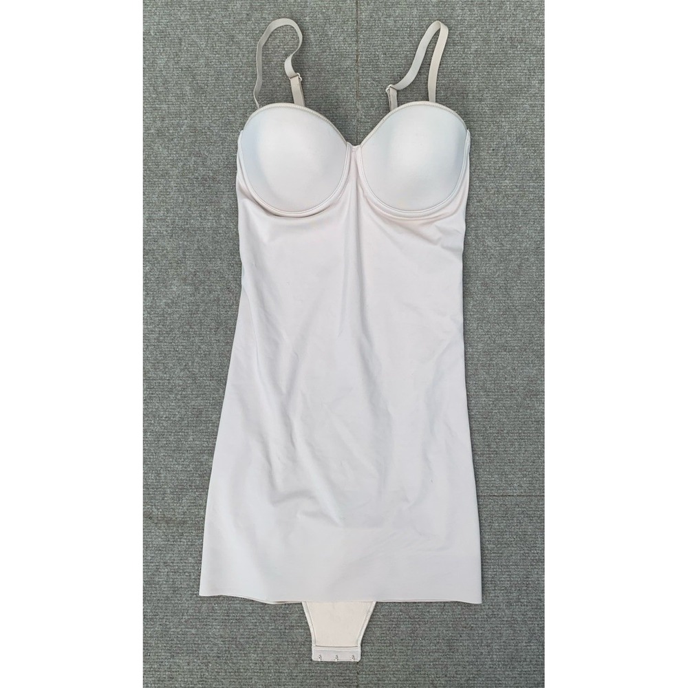 Miraclesuit Women's 34B Underwire Body Shapewear Beige Firm Control 2752